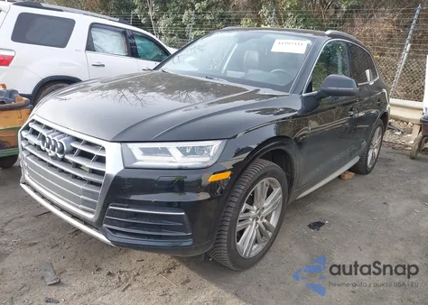 2018 Audi Q5 2.0T Premium/2.0T Tech Premium z USA, uszkodzony, nr VIN WA1CNAFY9J2088578